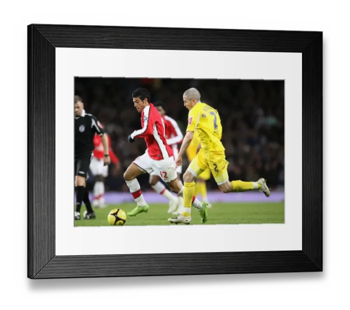 Framed Print : Carlos Vela (Arsenal) Ross McCormack (Cardiff)