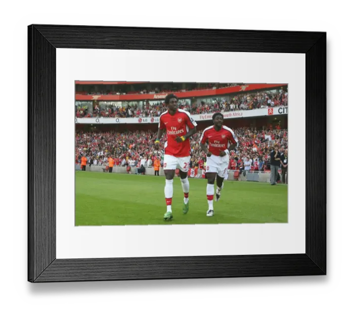 Framed Print : Emmanuel Adebayor and Kolo Toure (Arsenal) Framed Print : Emmanuel Adebayor and Kolo Toure (Arsenal)