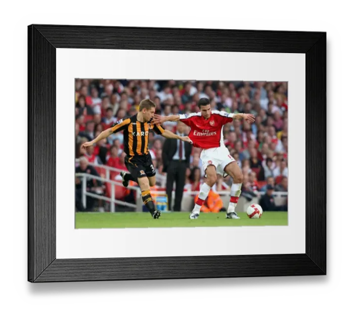 Framed Print : Robin van Persie vs. Andy Dawson: Arsenal's 1-2 Defeat to Hull City in the Barclays Premier League (September 27, 2008)