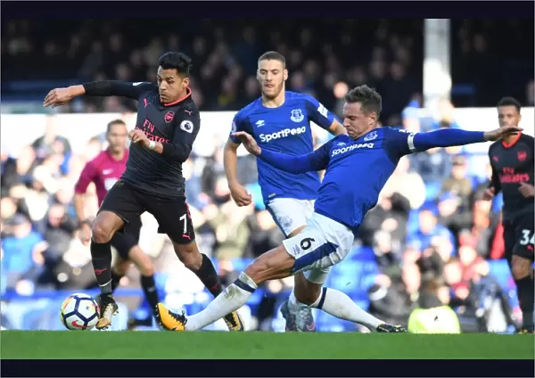 Clash at Goodison Park: Sanchez vs Jagielka, Everton vs Arsenal, Premier League 2017-18