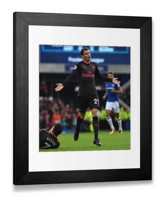 Framed Print : Granit Xhaka in Action: Everton vs Arsenal, Premier League 2017-18