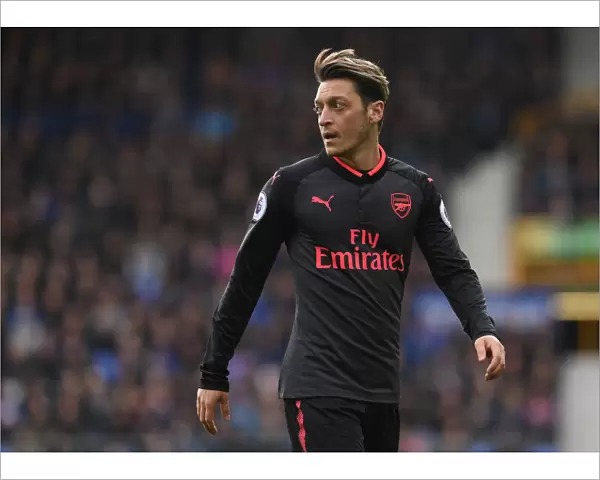 Mesut Ozil in Action: Everton vs. Arsenal, Premier League 2017-18