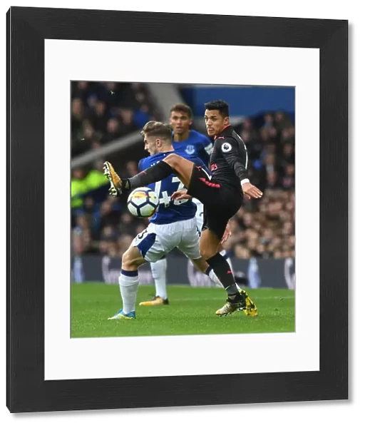 Alexis Sanchez in Action: Arsenal vs. Everton, Premier League 2017-18