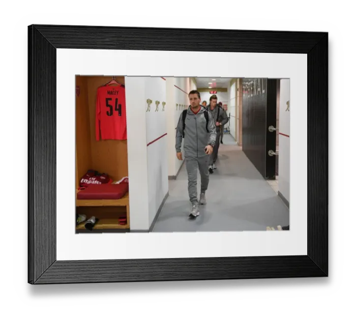 Framed Print : Arsenal: Debuchy's Pre-Match Routine - Carabao Cup vs Norwich City, 2017