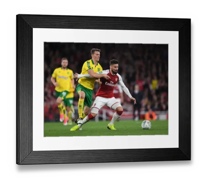 Framed Print : Arsenal vs Norwich: Giroud vs Zimmermann in Carabao Cup Clash