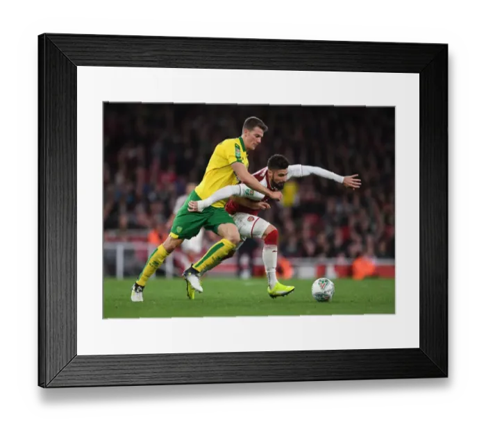Framed Print : Arsenal vs. Norwich: Giroud vs. Zimmermann in Carabao Cup Clash
