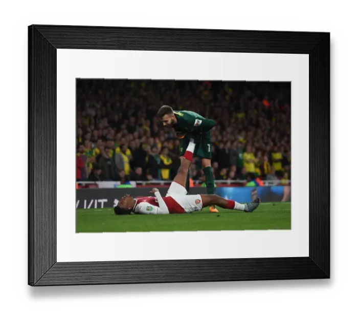 Framed Print : Arsenal's Alex Iwobi Faces Off Against Norwich's Angus Gunn in Carabao Cup Clash Framed Print : Arsenal's Alex Iwobi Faces Off Against Norwich's Angus Gunn in Carabao Cup Clash