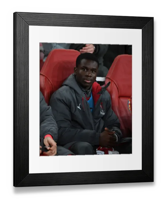 Framed Print : Jordi Osei-Tutu: Arsenal's Rising Star in Carabao Cup Match against Norwich City (2017-18) Framed Print : Jordi Osei-Tutu: Arsenal's Rising Star in Carabao Cup Match against Norwich City (2017-18)