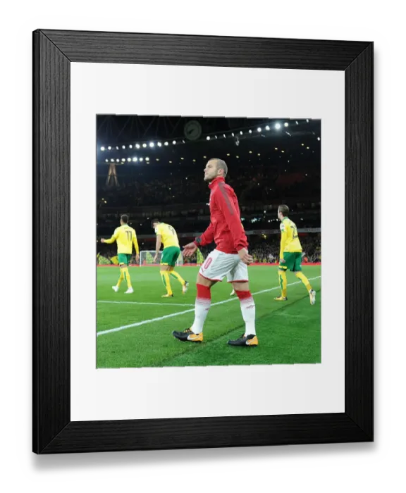 Framed Print : Jack Wilshere (Arsenal) before the match