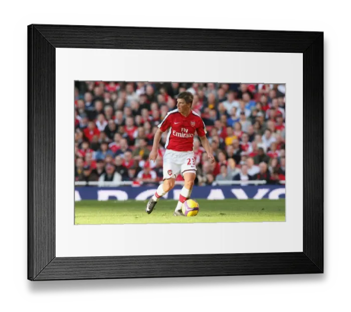Framed Print : Arshavin's Stalemate: Arsenal 0-0 Sunderland, Arsenal Football Club, 2009 Framed Print : Arshavin's Stalemate: Arsenal 0-0 Sunderland, Arsenal Football Club, 2009