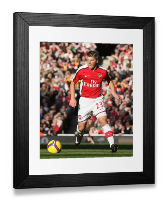 Framed Print : Andrej Arshavin: Arsenal's Silent Hero in a 0-0 Stalemate Against Sunderland, February 2009 Framed Print : Andrej Arshavin: Arsenal's Silent Hero in a 0-0 Stalemate Against Sunderland, February 2009