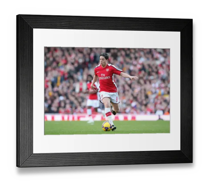 Framed Print : Arsenal's Samir Nasri in Action: 0-0 Stalemate Against Sunderland, 2009 (Emirates Stadium) Framed Print : Arsenal's Samir Nasri in Action: 0-0 Stalemate Against Sunderland, 2009 (Emirates Stadium)