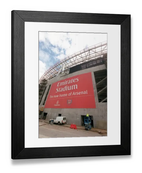 Framed Print : Construction Progress at Emirates Stadium, London, 2005