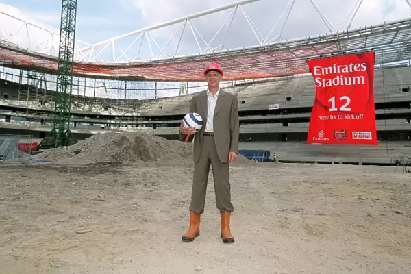 Arsene Wenger at Emirates Stadium Topping Out Ceremony, August 2005