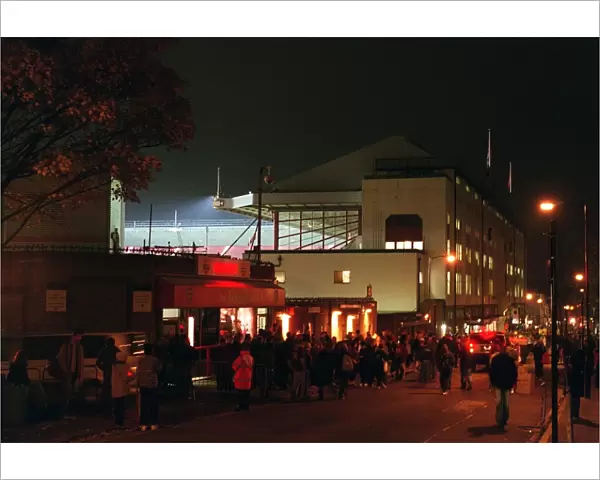 The East Stand before the match. Arsenal 0: 0 Ajax