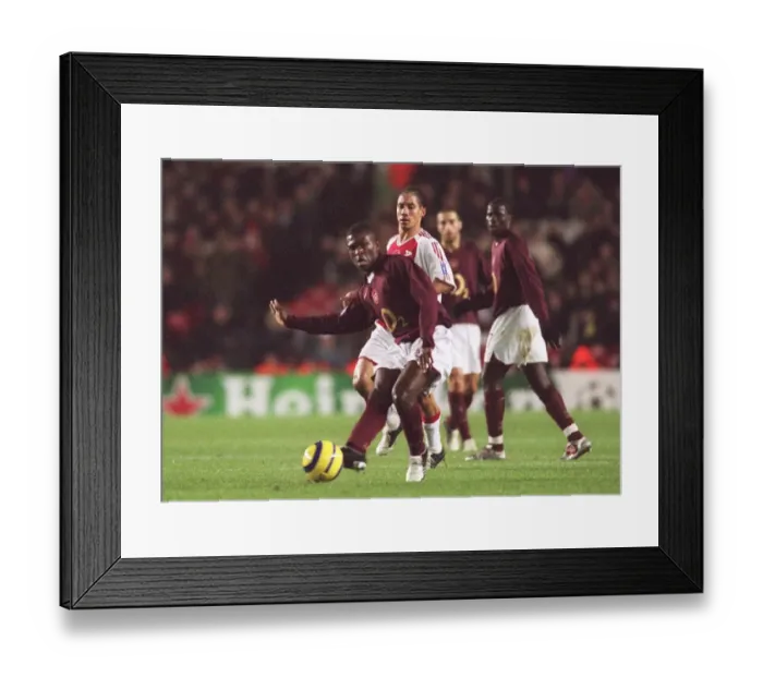 Framed Print : Kerrea Gilbert (Arsenal) Steven Pienaar (Ajax). Arsenal 0: 0 Ajax