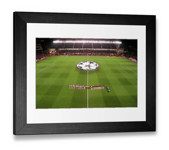 Framed Print : Arsenal vs Ajax: The Battle of Highbury, UEFA Champions League, Group B, 2005