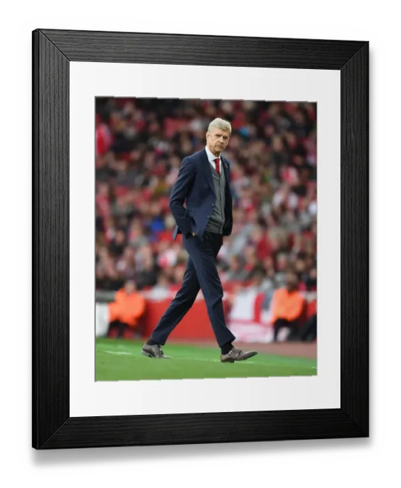 Framed Print : Arsene Wenger Leads Arsenal Against Swansea City in the Premier League (2017-18) Framed Print : Arsene Wenger Leads Arsenal Against Swansea City in the Premier League (2017-18)
