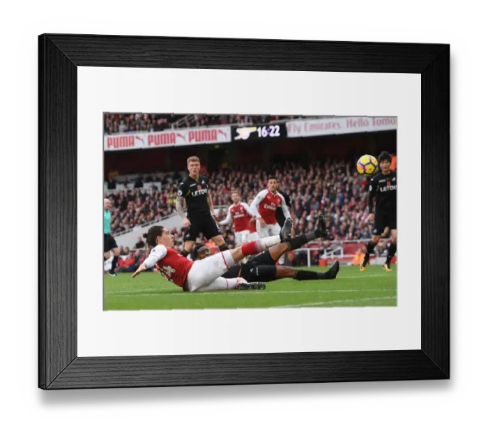 Framed Print : Hector Bellerin: Arsenal's Relentless Right-Back in Action Against Swansea City, Premier League 2017-18