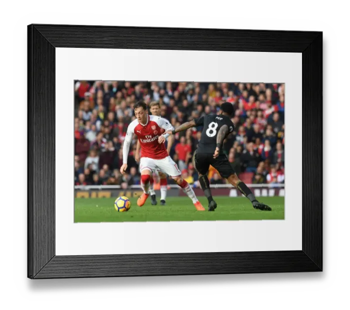 Framed Print : Mesut Ozil vs. Leroy Fer: A Midfield Showdown - Arsenal vs. Swansea City, 2017-18 Framed Print : Mesut Ozil vs. Leroy Fer: A Midfield Showdown - Arsenal vs. Swansea City, 2017-18