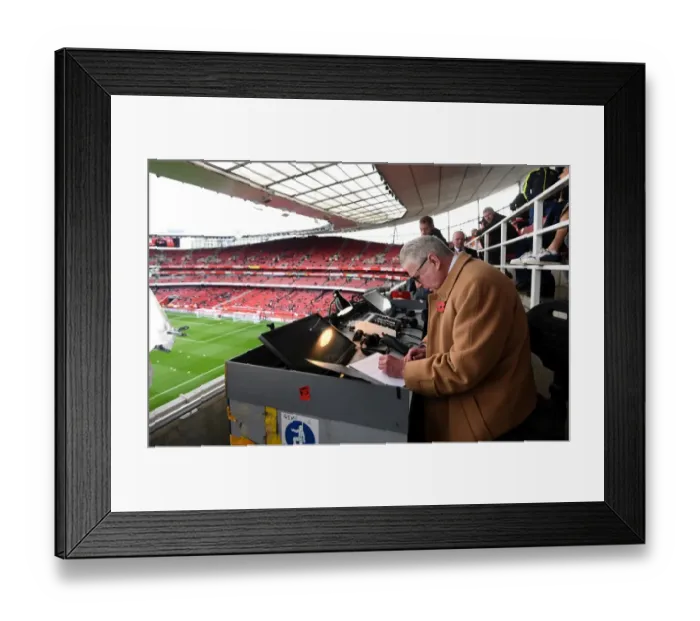 Framed Print : John Motson's Farewell: Arsenal vs Swansea City, 2017-18 Premier League Framed Print : John Motson's Farewell: Arsenal vs Swansea City, 2017-18 Premier League