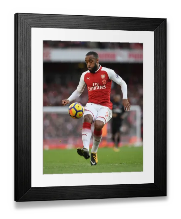 Framed Print : Alexandre Lacazette in Action: Arsenal vs Swansea City, Premier League 2017-18 Framed Print : Alexandre Lacazette in Action: Arsenal vs Swansea City, Premier League 2017-18