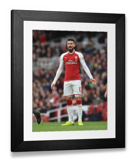 Framed Print : Olivier Giroud: In Action for Arsenal Against Swansea City (2017-18)