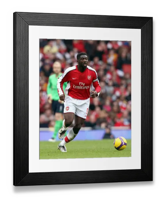 Framed Print : Kolo Toure (Arsenal)