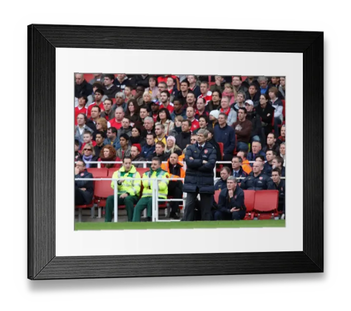 Framed Print : Arsene Wenger: Unyielding at the Helm During Arsenal's 0-0 Draw Against Fulham, Barclays Premier League, Emirages Stadium (February 28, 2009)