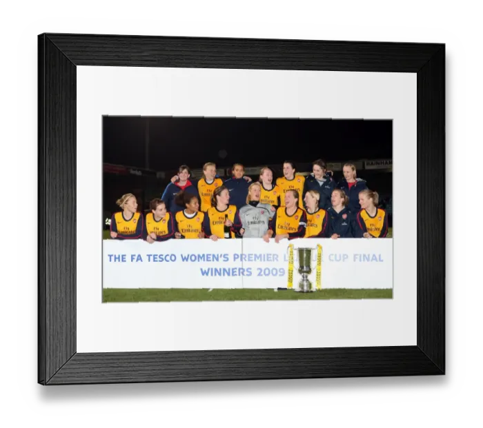 Framed Print : Arsenal Ladies Celebrate Framed Print : Arsenal Ladies Celebrate