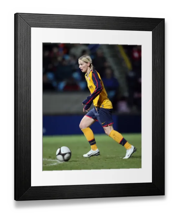 Framed Print : Arsenal Women's Dominance: Suzanne Grant Scores Five in 5-0 League Cup Final Victory over Doncaster Rovers Belles Framed Print : Arsenal Women's Dominance: Suzanne Grant Scores Five in 5-0 League Cup Final Victory over Doncaster Rovers Belles