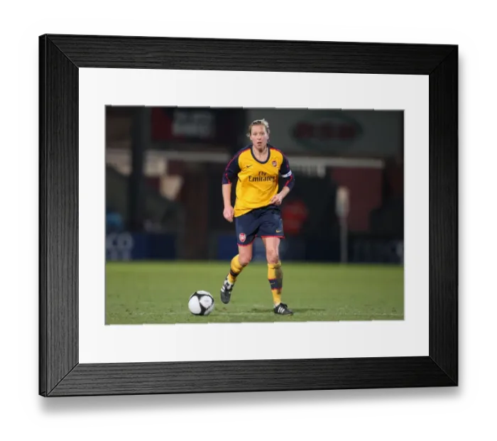Framed Print : Arsenal's Jayne Ludlow Celebrates Victory in FA WSL Cup Final: Arsenal 5-0 Doncaster Rovers Belles