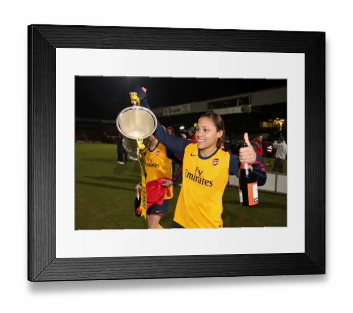 Framed Print : Alex Scott (Arsenal) with the League Cup trophy Framed Print : Alex Scott (Arsenal) with the League Cup trophy