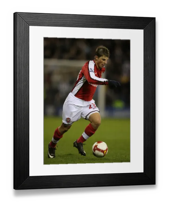 Framed Print : Arshavin Shines: Andrey Arsenal's Brilliant Performance in 3-1 Win over West Bromwich Albion, March 2009