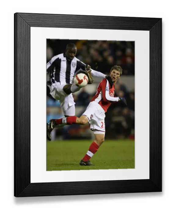 Framed Print : Arshavin's Brilliance: Arsenal Overpower Meite's West Brom 3-1 in Premier League Clash