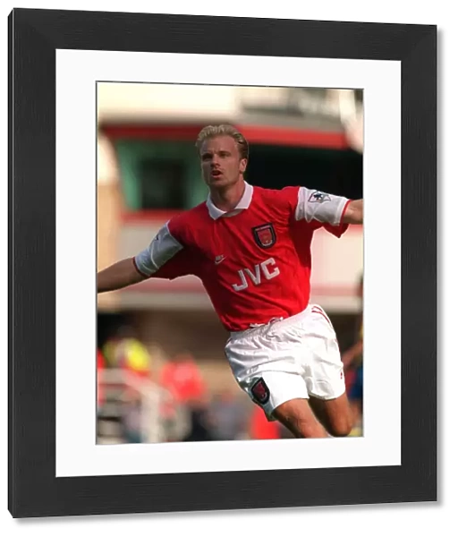 Dennis Bergkamp - Arsenal Football Club Legend