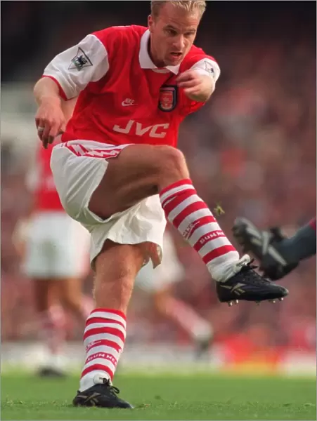 Dennis Bergkamp: Arsenal Football Club Legend