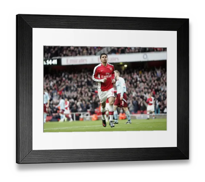 Framed Print : Eduardo's Brace: Arsenal's 3-0 FA Cup Victory Over Burnley Framed Print : Eduardo's Brace: Arsenal's 3-0 FA Cup Victory Over Burnley