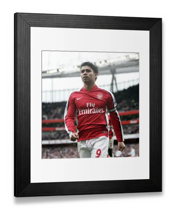 Framed Print : Eduardo's Double: Arsenal's Dominance over Burnley in FA Cup (3:0)