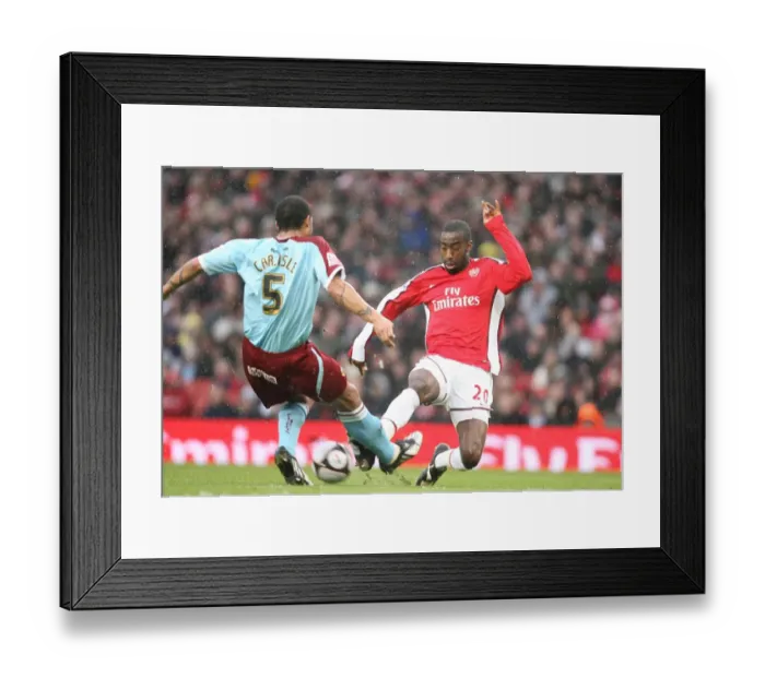 Framed Print : Johan Djourou (Arsenal) Clarke Carlisle (Burnley)