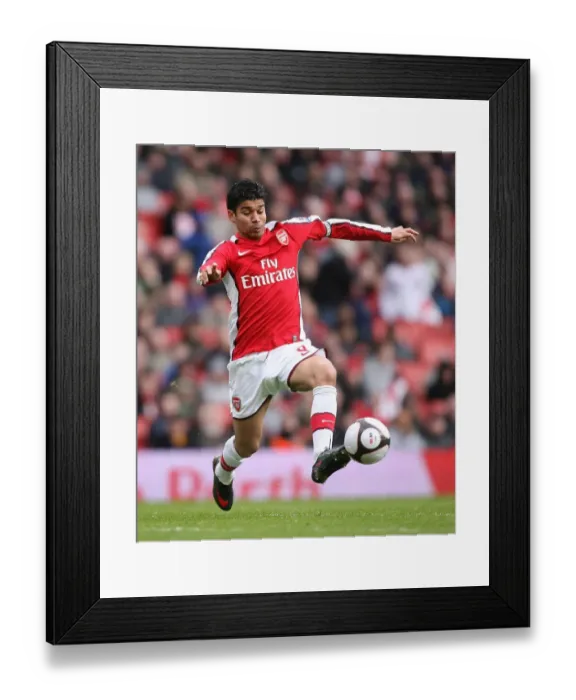 Framed Print : Eduardo's Brace: Arsenal Crushes Burnley 3-0 in FA Cup (March 8, 2009)