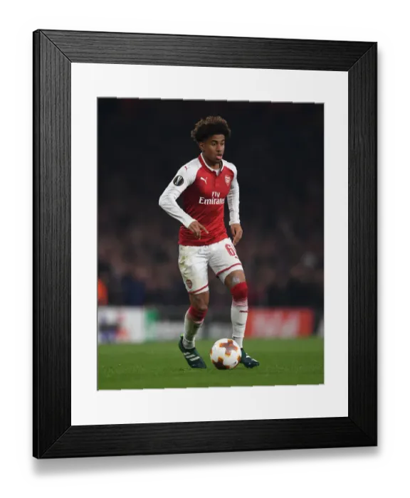Framed Print : Reiss Nelson in Action: Arsenal vs Crvena Zvezda, Europa League 2017