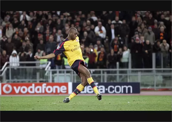 Abou Diaby scores for Arsenal from the penalty spot