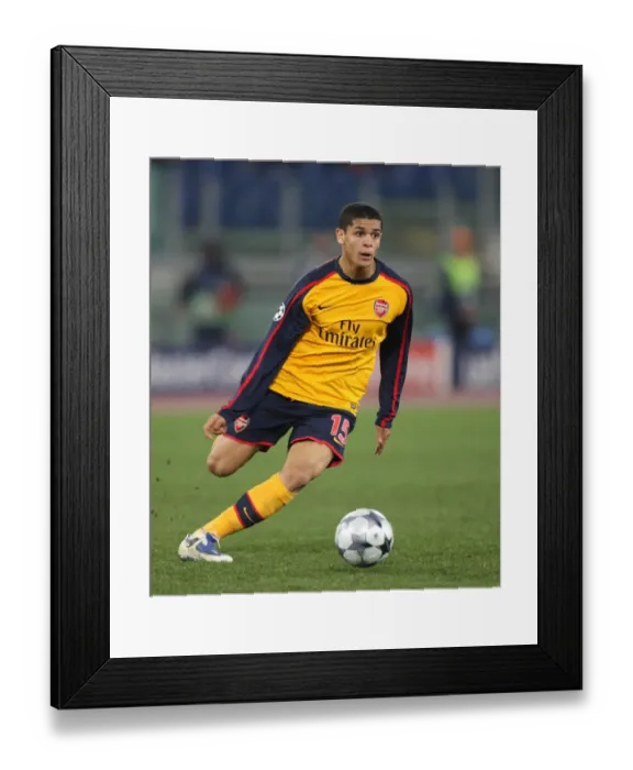 Framed Print : Denilson's Penalty Heartbreak: Arsenal 1-1 AS Roma (6-7 on Penalties), UEFA Champions League, 2009