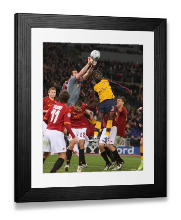 Framed Print : Bacary Sagna (Arsenal) Doni (Roma) Framed Print : Bacary Sagna (Arsenal) Doni (Roma)