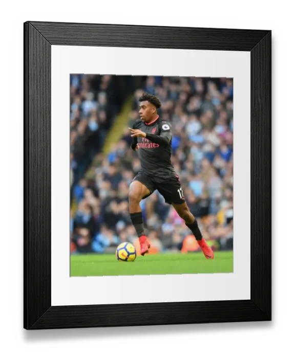 Framed Print : Alex Iwobi in Action: Manchester City vs. Arsenal, Premier League 2017-18 Framed Print : Alex Iwobi in Action: Manchester City vs. Arsenal, Premier League 2017-18