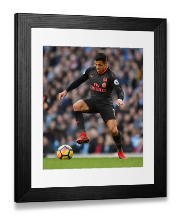 Framed Print : Clash of the Titans: Alexis Sanchez in Manchester City vs Arsenal (2017-18) Framed Print : Clash of the Titans: Alexis Sanchez in Manchester City vs Arsenal (2017-18)