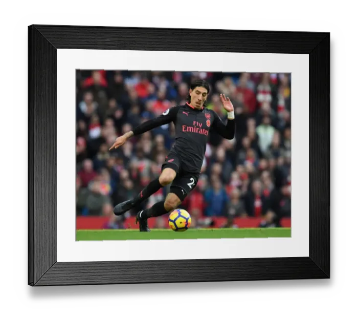 Framed Print : Hector Bellerin Faces Manchester City: Arsenal vs. Manchester City, Premier League 2017-18 Framed Print : Hector Bellerin Faces Manchester City: Arsenal vs. Manchester City, Premier League 2017-18