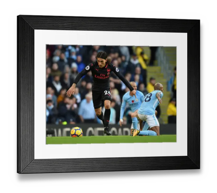 Framed Print : Bellerin vs Delph: Clash of the Wing-Backs - Manchester City vs Arsenal, Premier League 2017-18