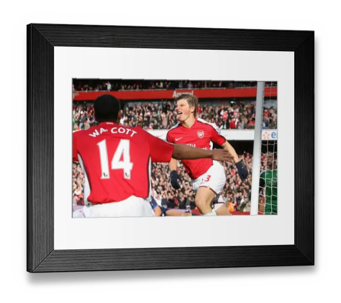 Framed Print : Arshavin's Debut Goal: Arsenal Crushes Blackburn 4-0
